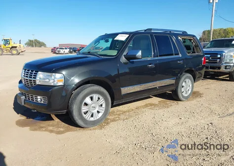 2014 Lincoln Navigator из США, поврежденный, VIN 5LMJJ2J53EEL06166
